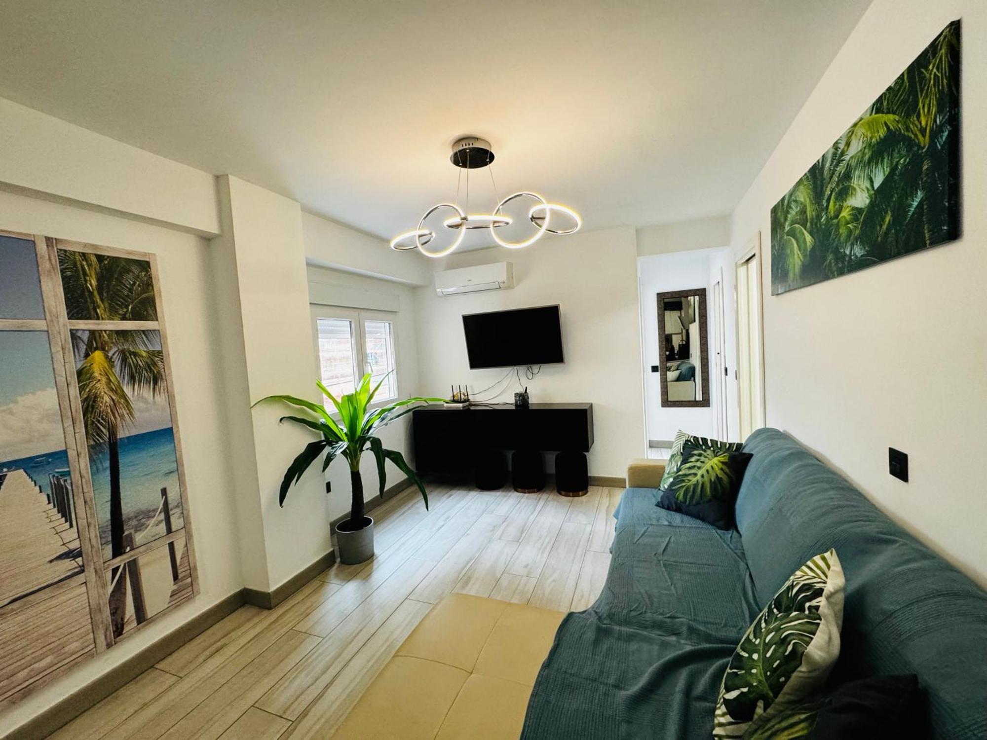 Apartamento Fabrynne Beach Málaga Extérieur photo