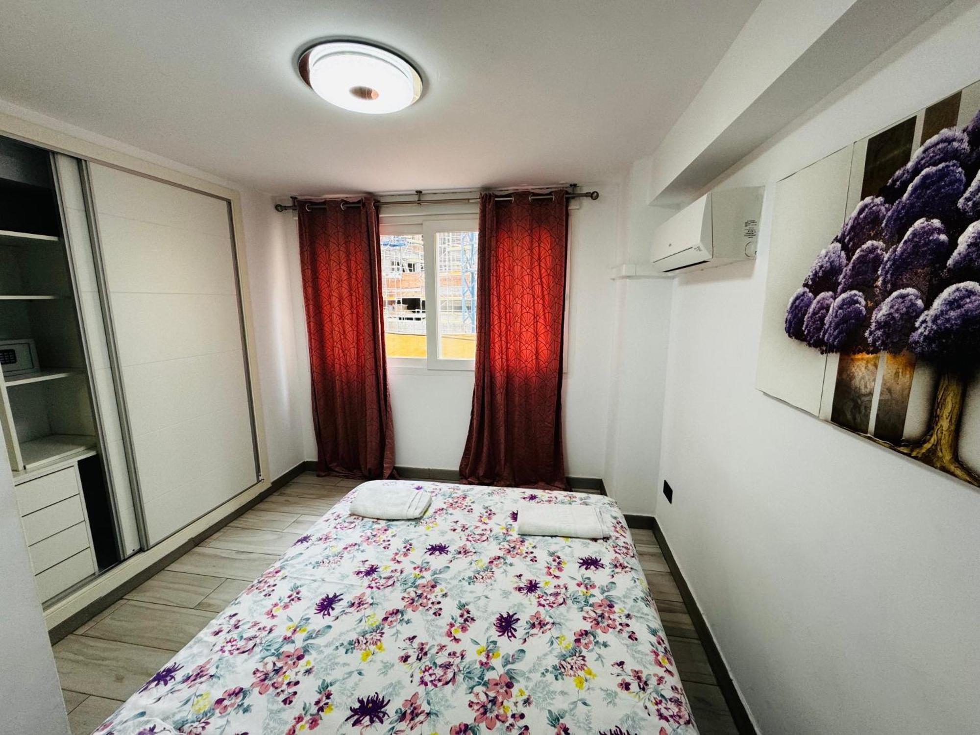 Apartamento Fabrynne Beach Málaga Extérieur photo