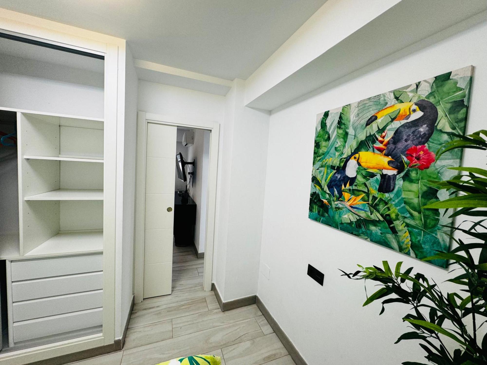 Apartamento Fabrynne Beach Málaga Extérieur photo