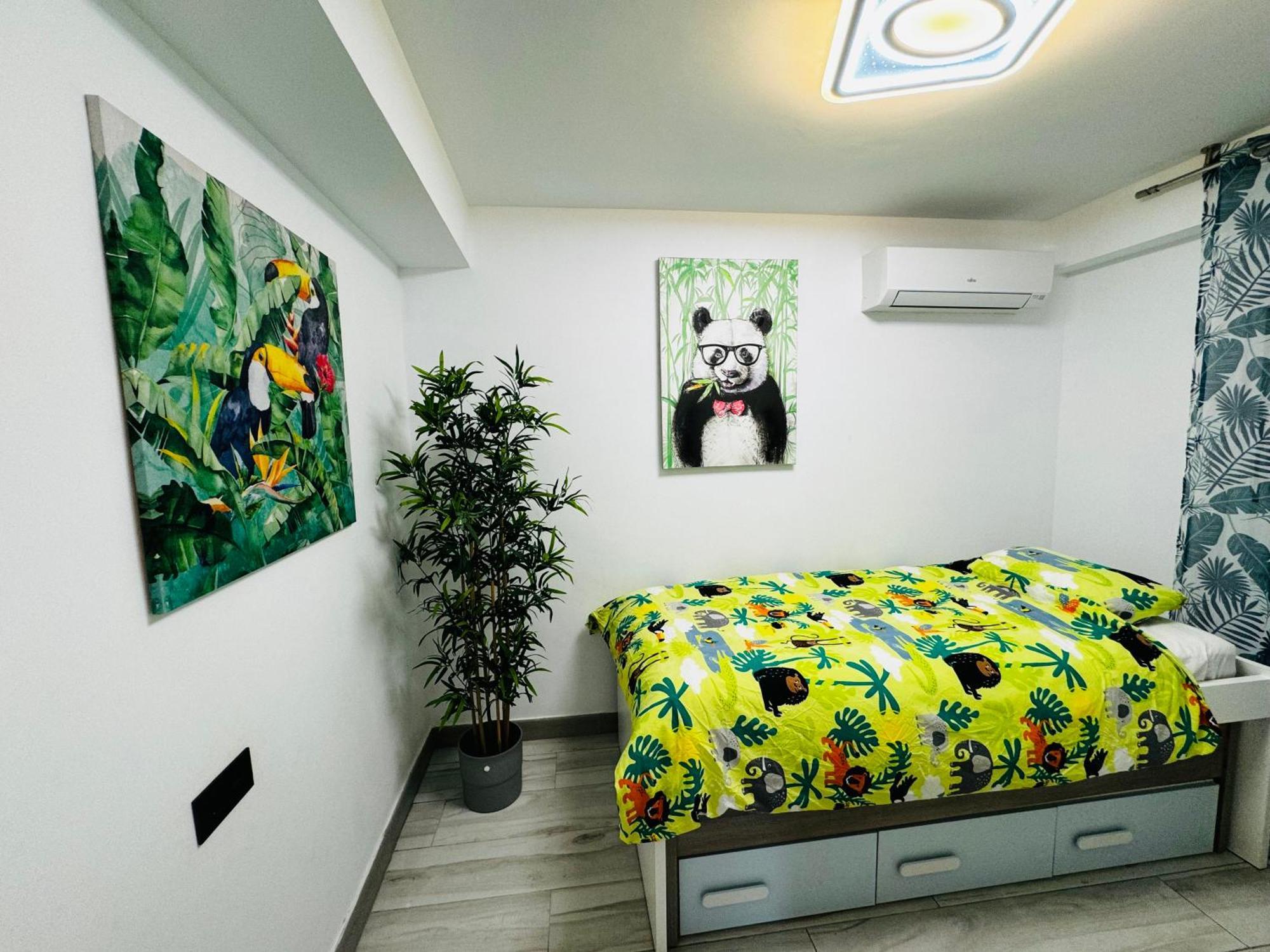Apartamento Fabrynne Beach Málaga Extérieur photo