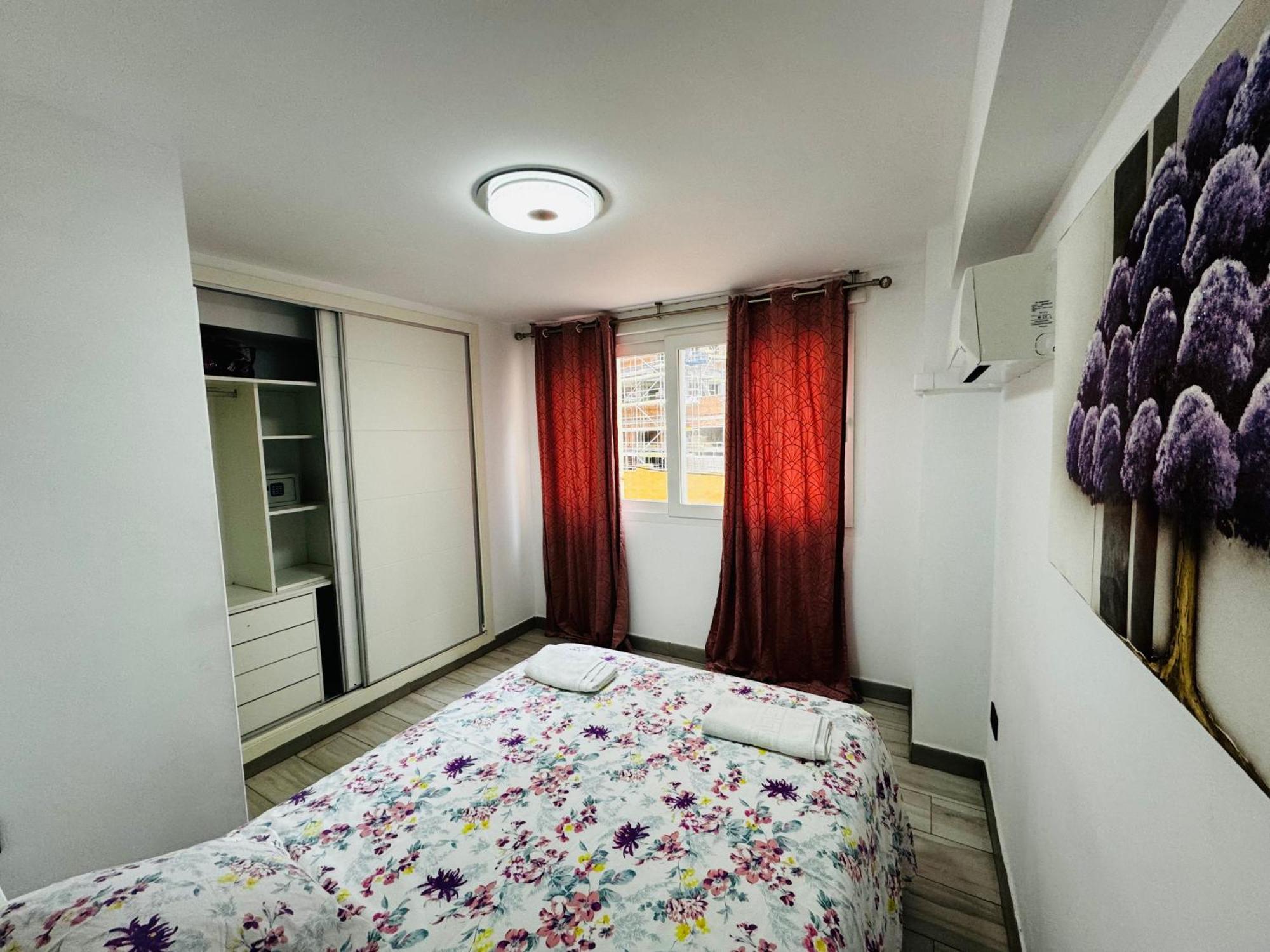 Apartamento Fabrynne Beach Málaga Extérieur photo